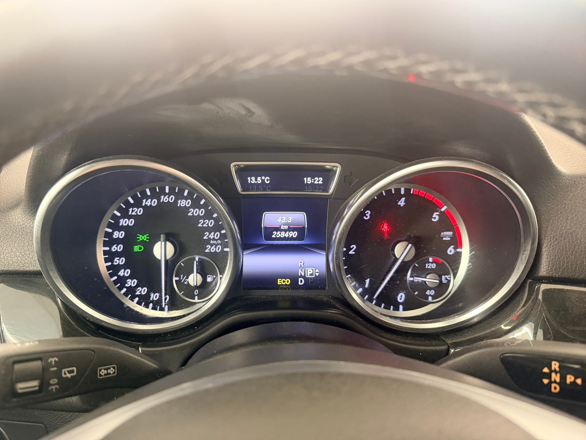 MERCEDES-BENZ ML 350 BlueTEC 4Matic 7G-Tronic-image-12