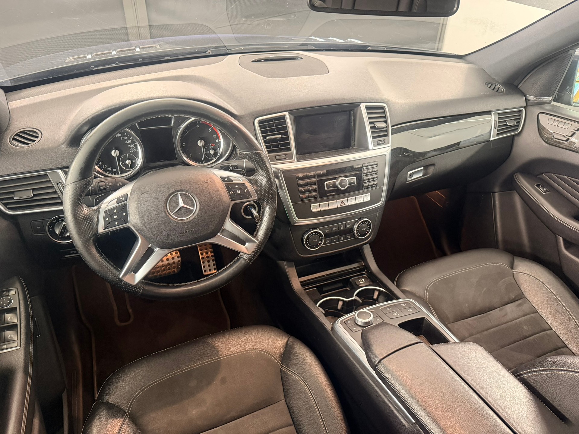 MERCEDES-BENZ ML 350 BlueTEC 4Matic 7G-Tronic-image-9