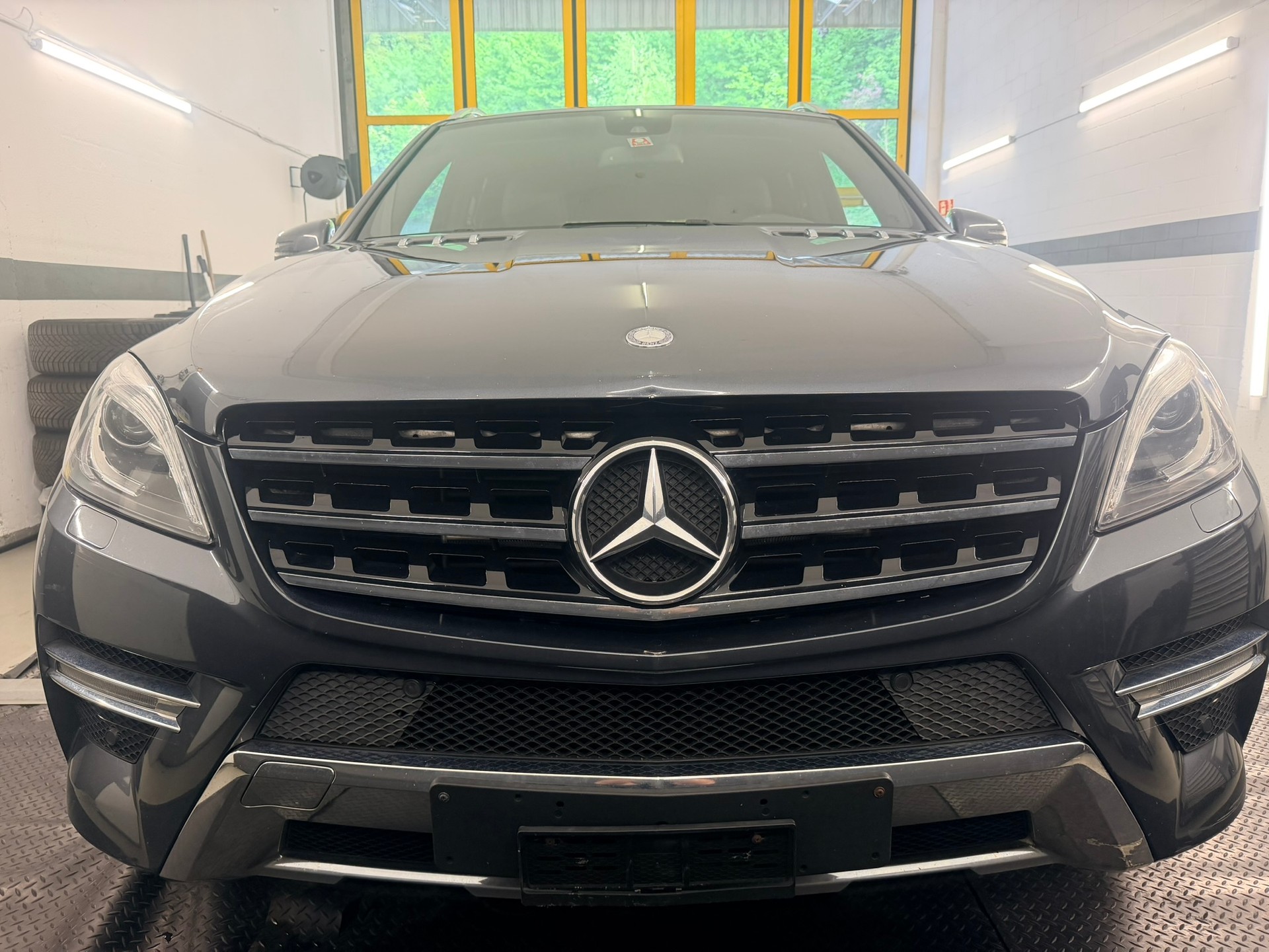 MERCEDES-BENZ ML 350 BlueTEC 4Matic 7G-Tronic-showroom-element-1