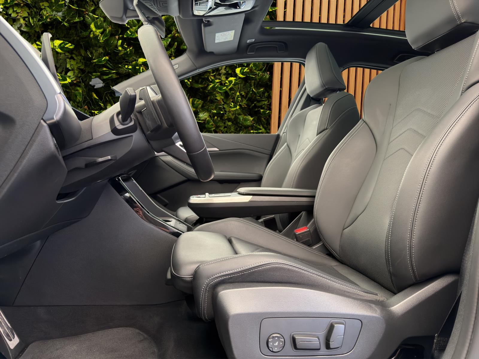 BMW 225e xDrive Active Tourer M Sport-image-9
