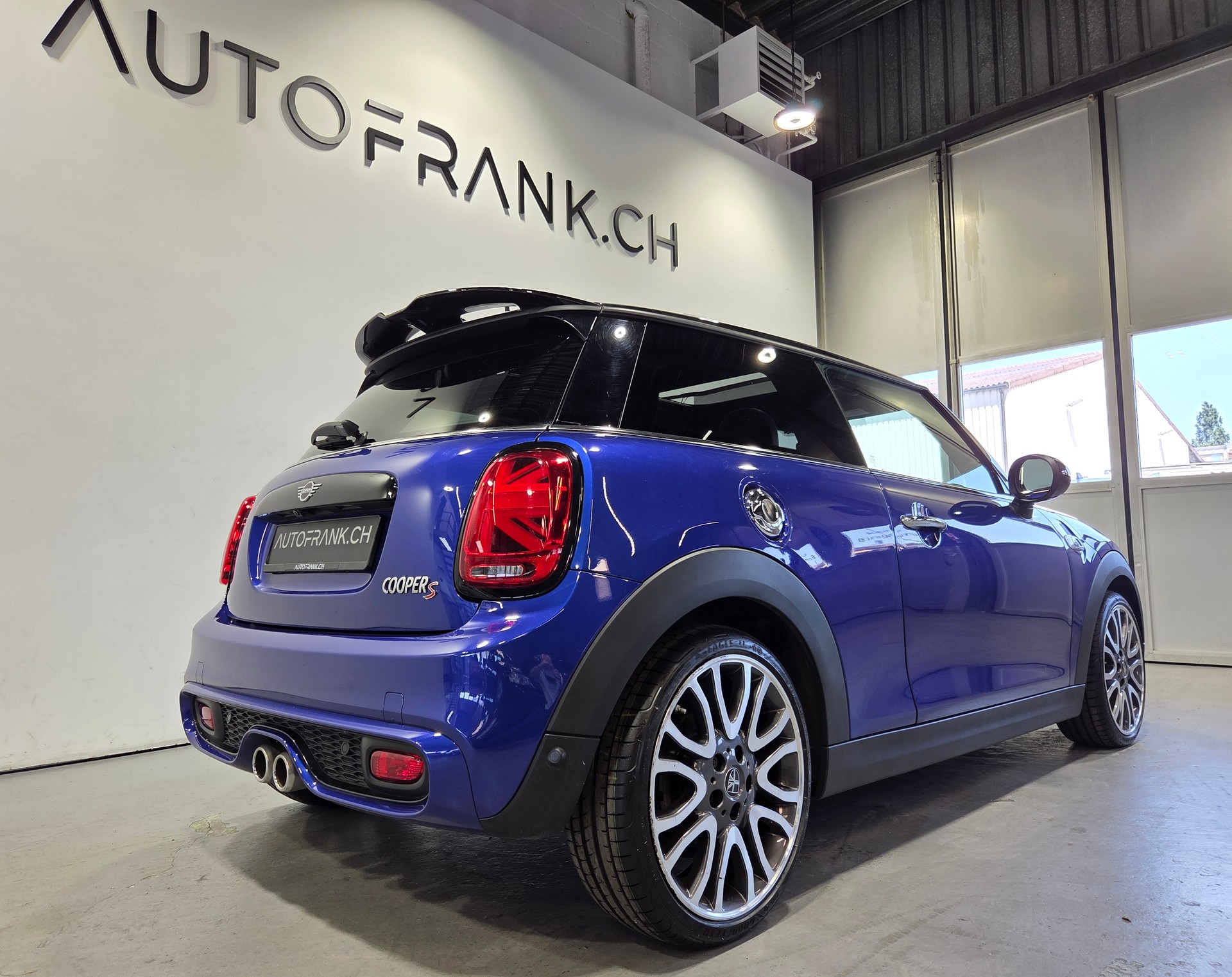 MINI Mini F56 2.0i Cooper S SDKG-showroom-element-2