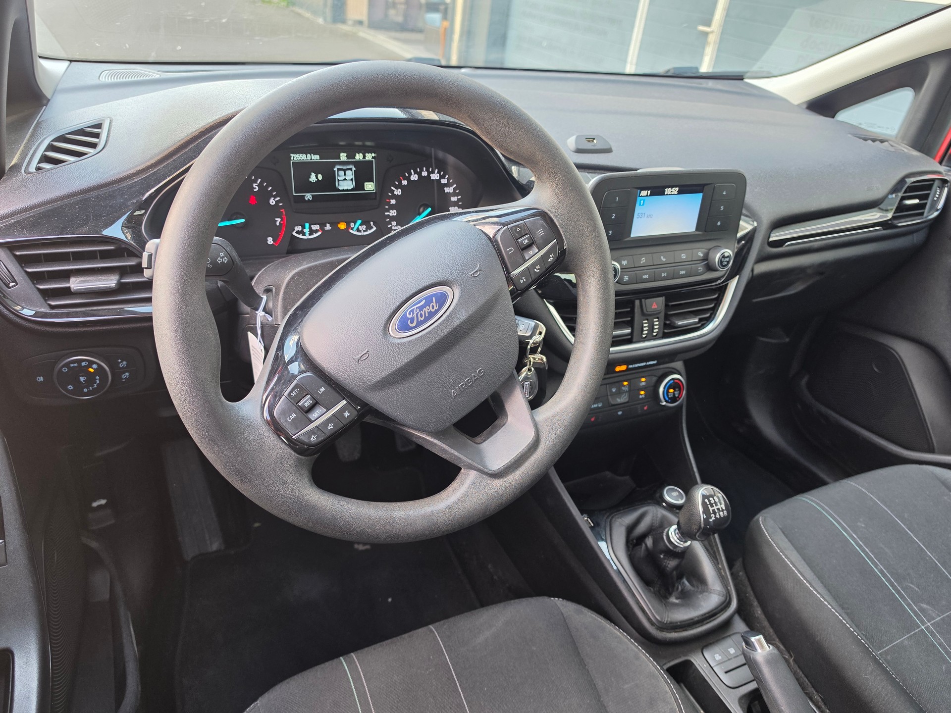 FORD Fiesta 1.0 SCTi Active-image-9