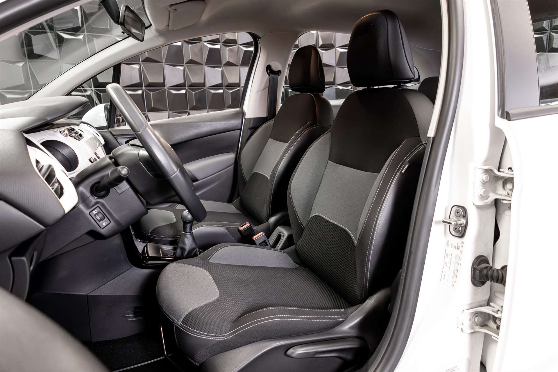 CITROEN C3 1.4i Tonic-image-10