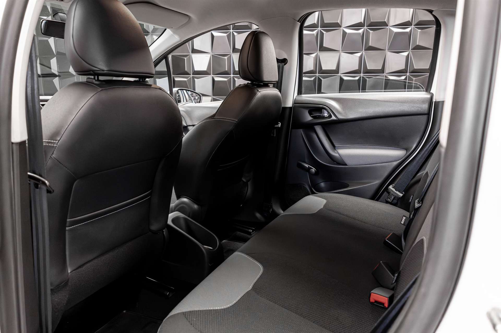 CITROEN C3 1.4i Tonic-image-15