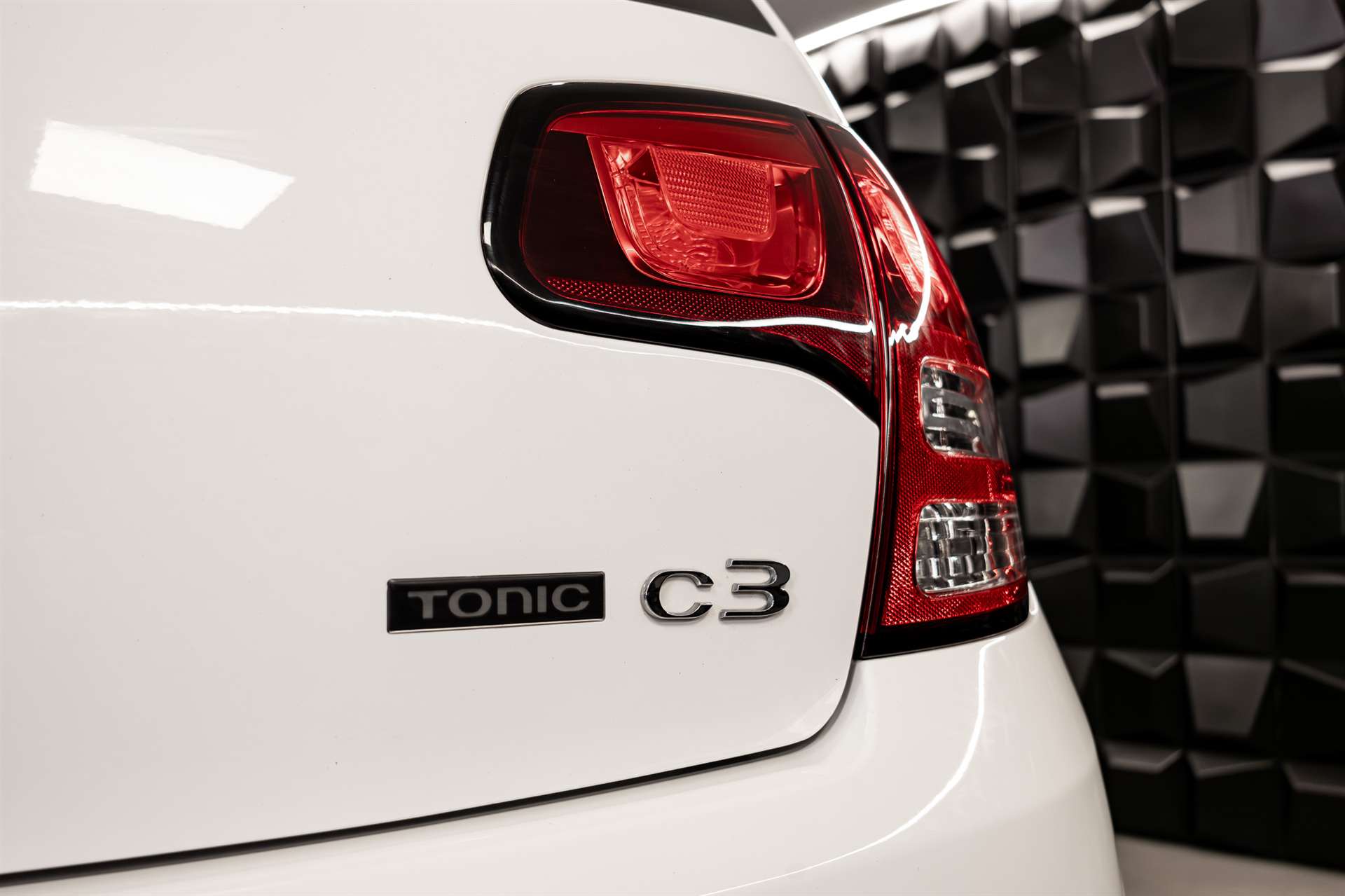 CITROEN C3 1.4i Tonic-image-21