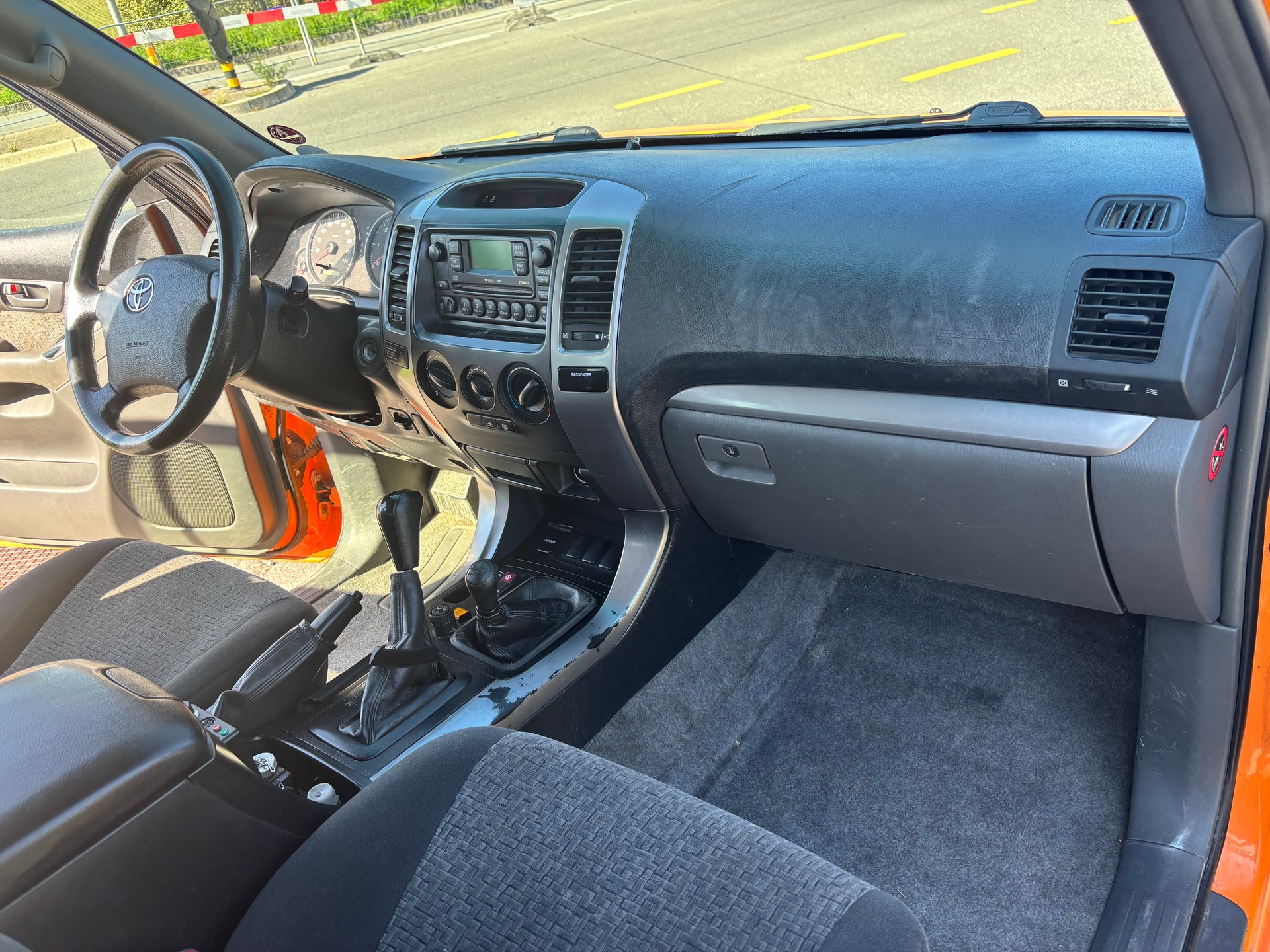 TOYOTA Land Cruiser 3.0 TD Linea Terra-image-11