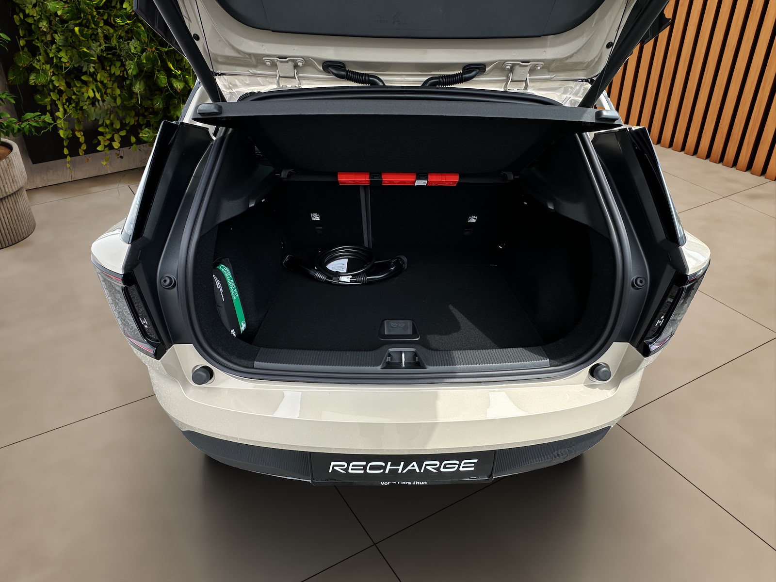 VOLVO EX 30 CC E60 Twin Performance AWD-image-15