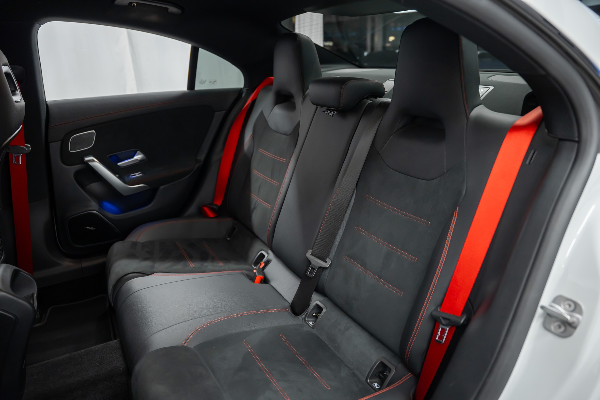 MERCEDES-BENZ CLA 35 AMG 4Matic 7G-DCT *Aerodynamik-Plus*Night-Paket*Fahrassist*Burmester*-image-13