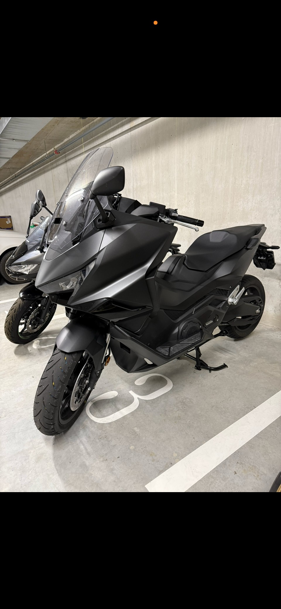 HONDA FORZA 750-image-0
