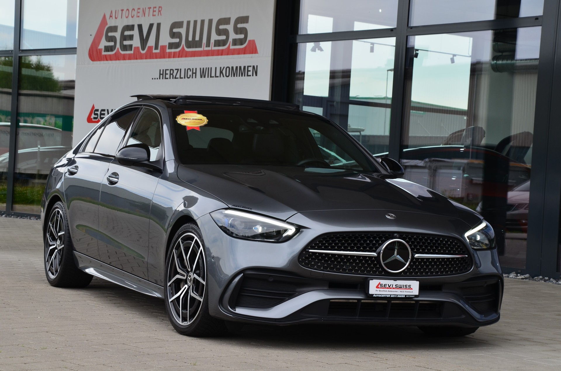 MERCEDES-BENZ C 200 4Matic AMG Line*Frisch ab MFK,TOP Ausstattung*1 Jahr oder 20'000km Garantie*-showroom-element-1