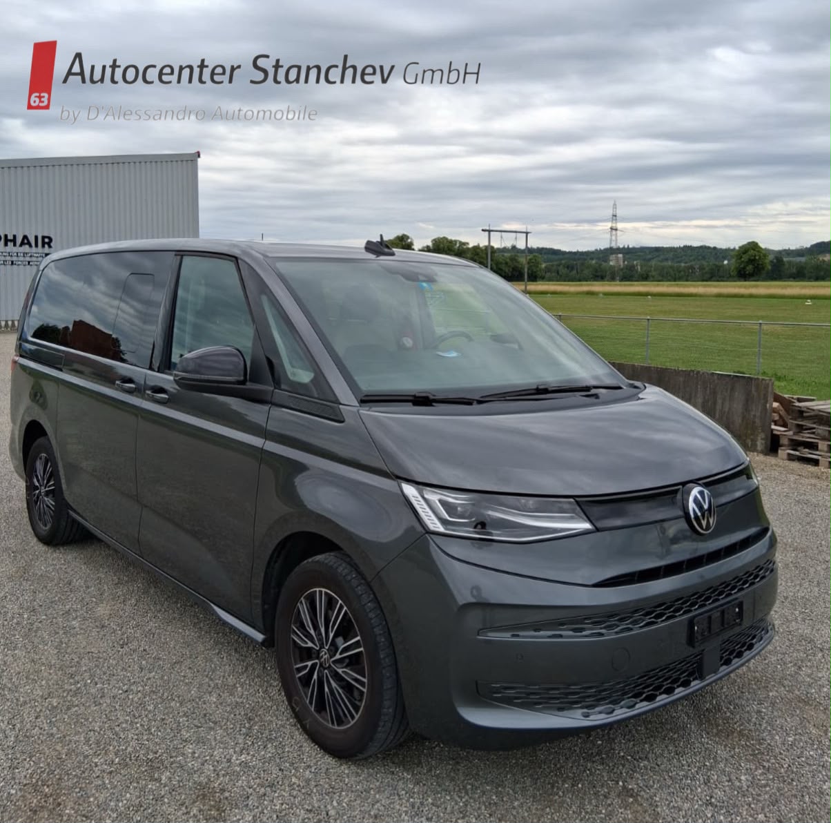 VW Multivan 1.5 TSI Liberty DSG Lang-showroom-element-1