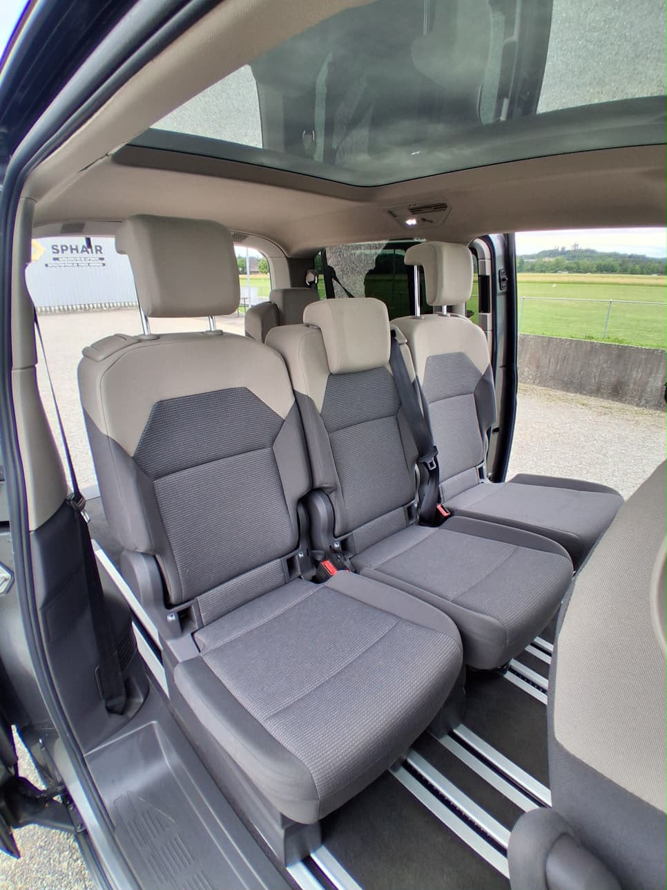 VW Multivan 1.5 TSI Liberty DSG Lang-image-11