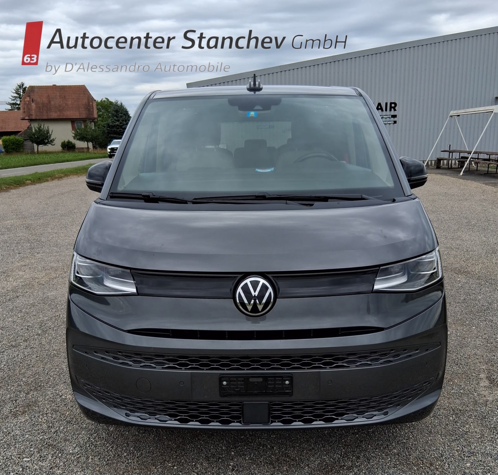 VW Multivan 1.5 TSI Liberty DSG Lang-showroom-element-2