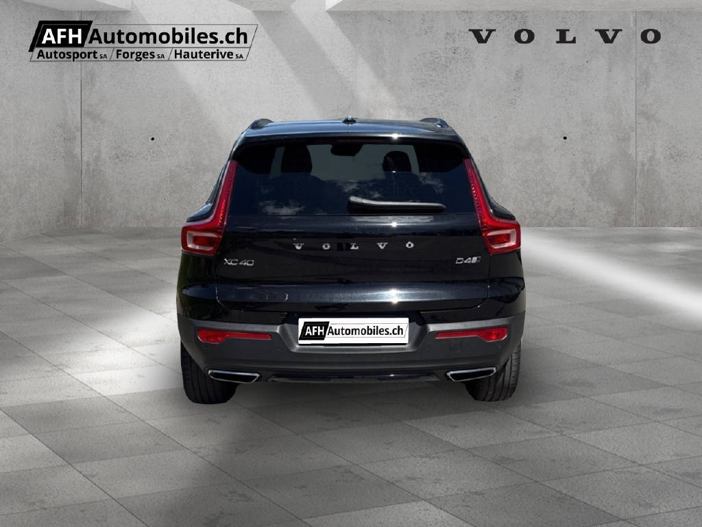 VOLVO XC40 2.0 D4 R-Design AWD-showroom-element-3