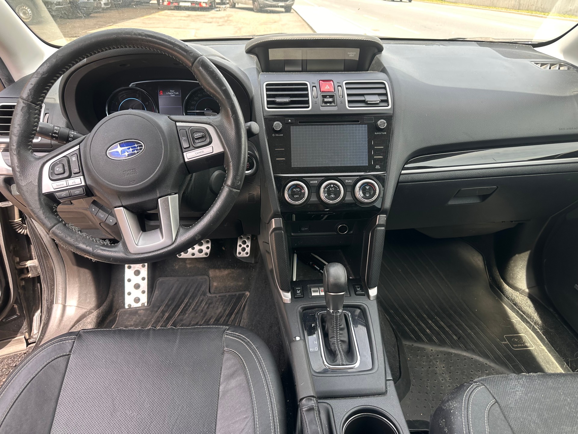 SUBARU Forester 2.0D Swiss Lineatronic-image-11