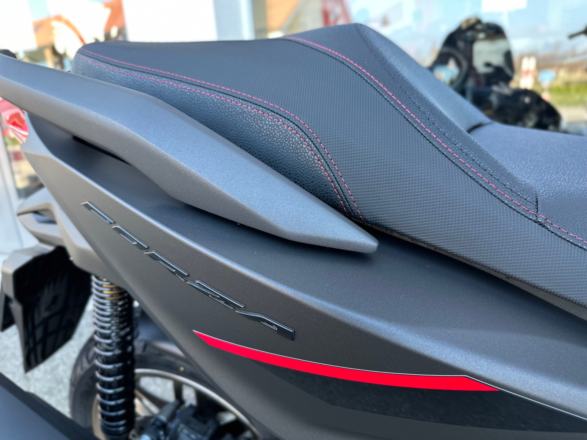 HONDA Forza 125 Smart TopBox-image-9