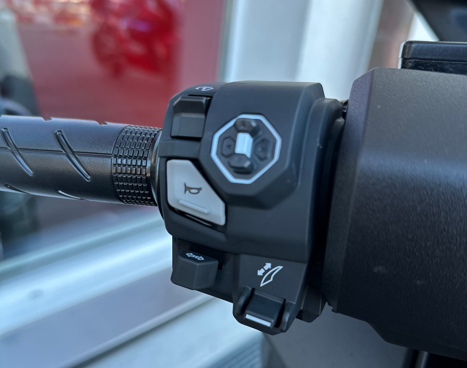 HONDA Forza 125 Smart TopBox-image-10