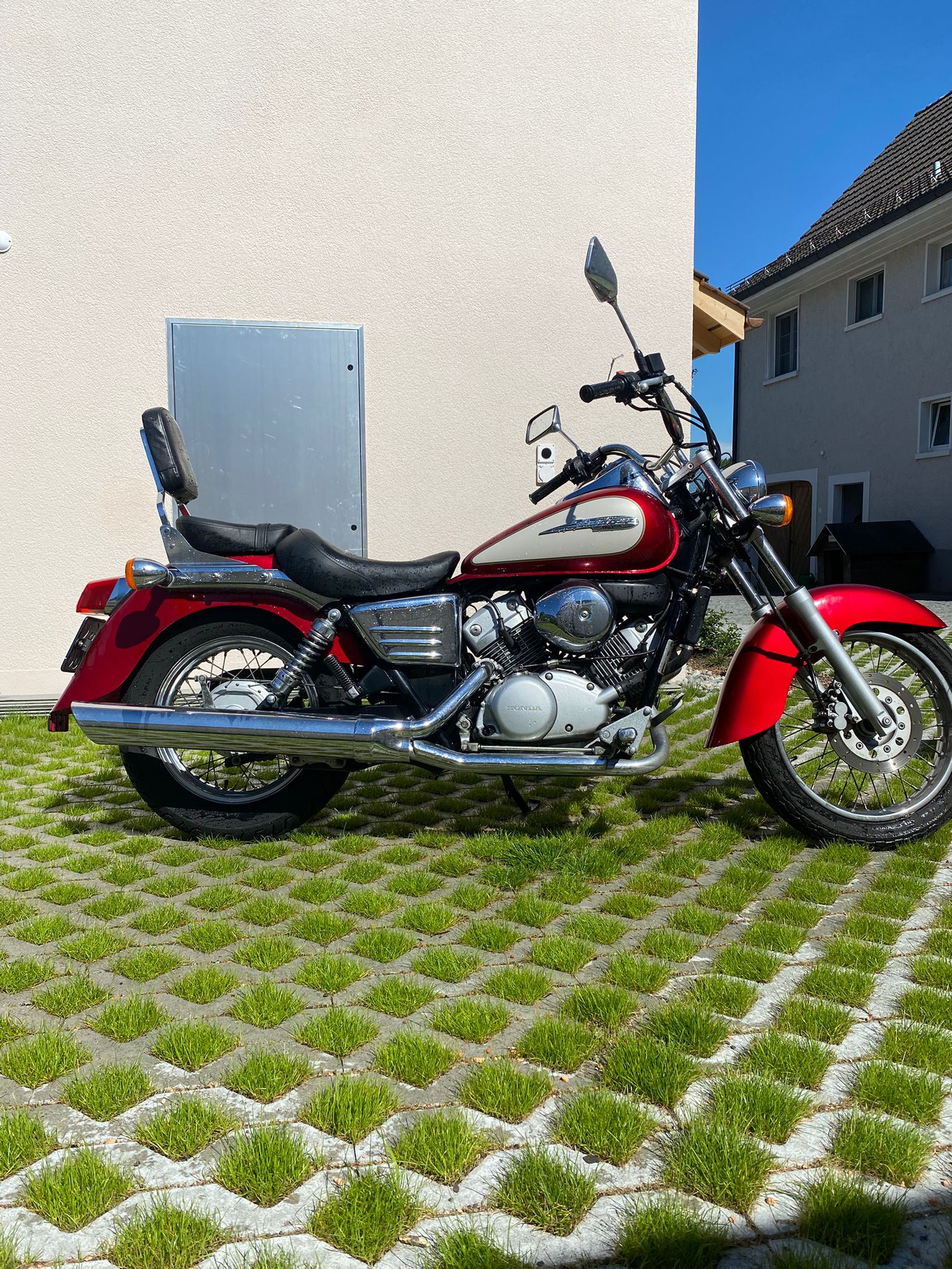 HONDA VT 125 C Shadow-image-4