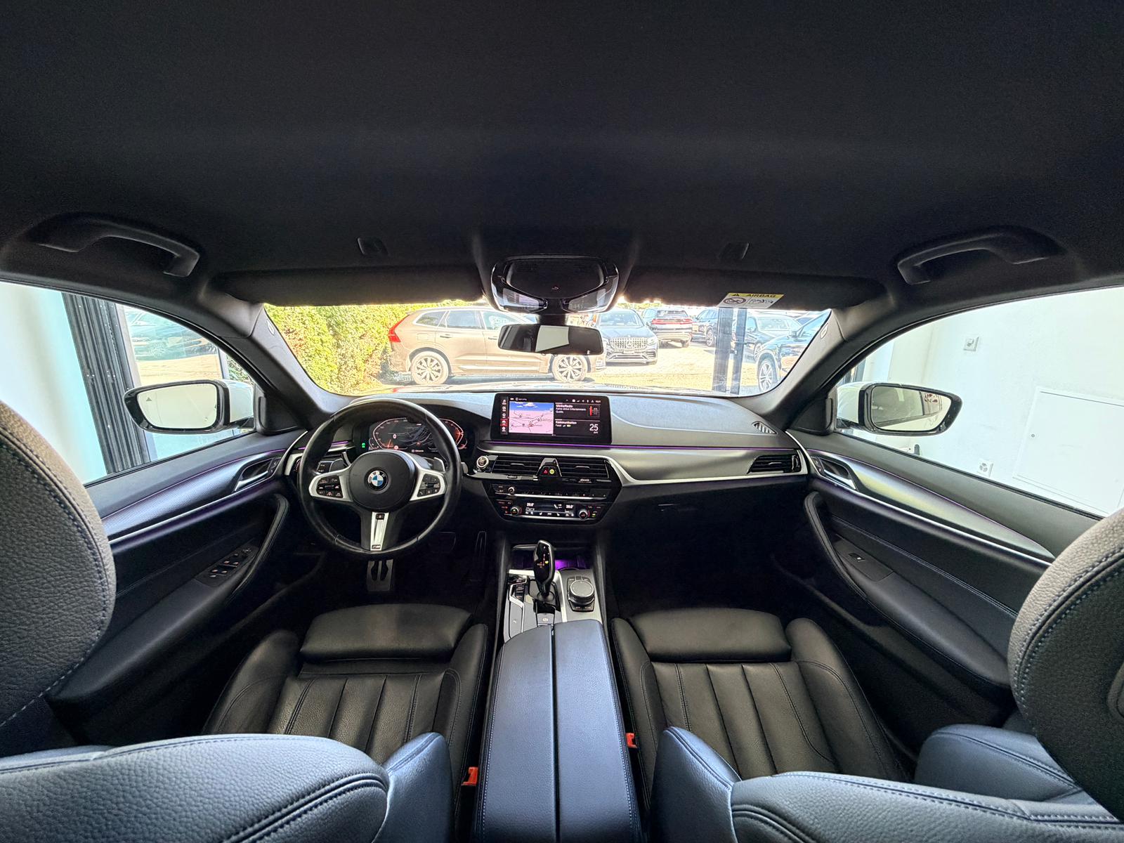 BMW 530d xDrive 48V M Sport Steptronic-image-7