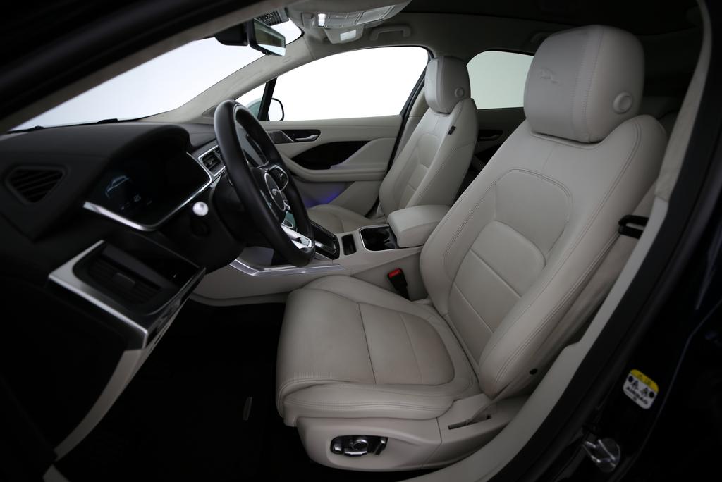 JAGUAR I-Pace EV400 HSE AWD-showroom-element-2
