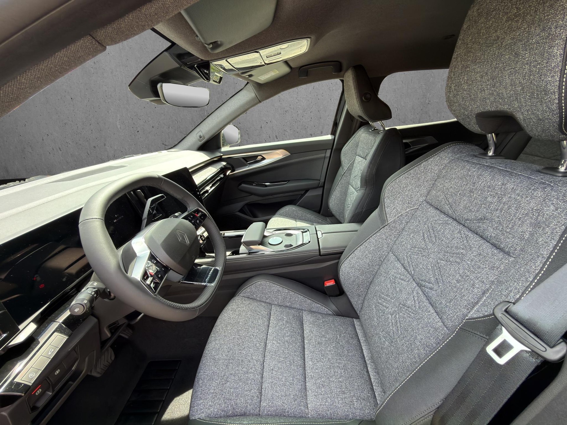 RENAULT Austral 1.2 E-Tech techno-image-9