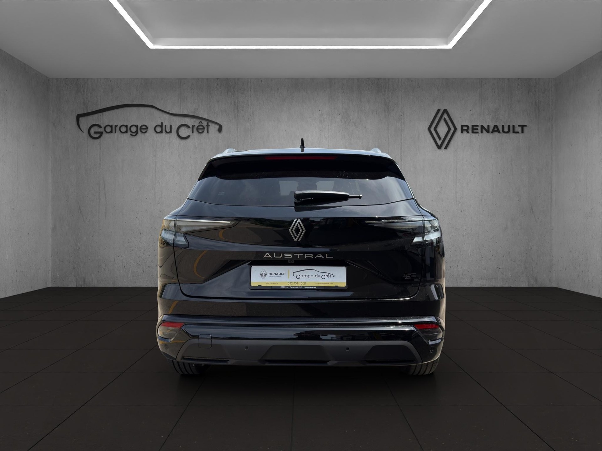RENAULT Austral 1.2 E-Tech techno-showroom-element-3