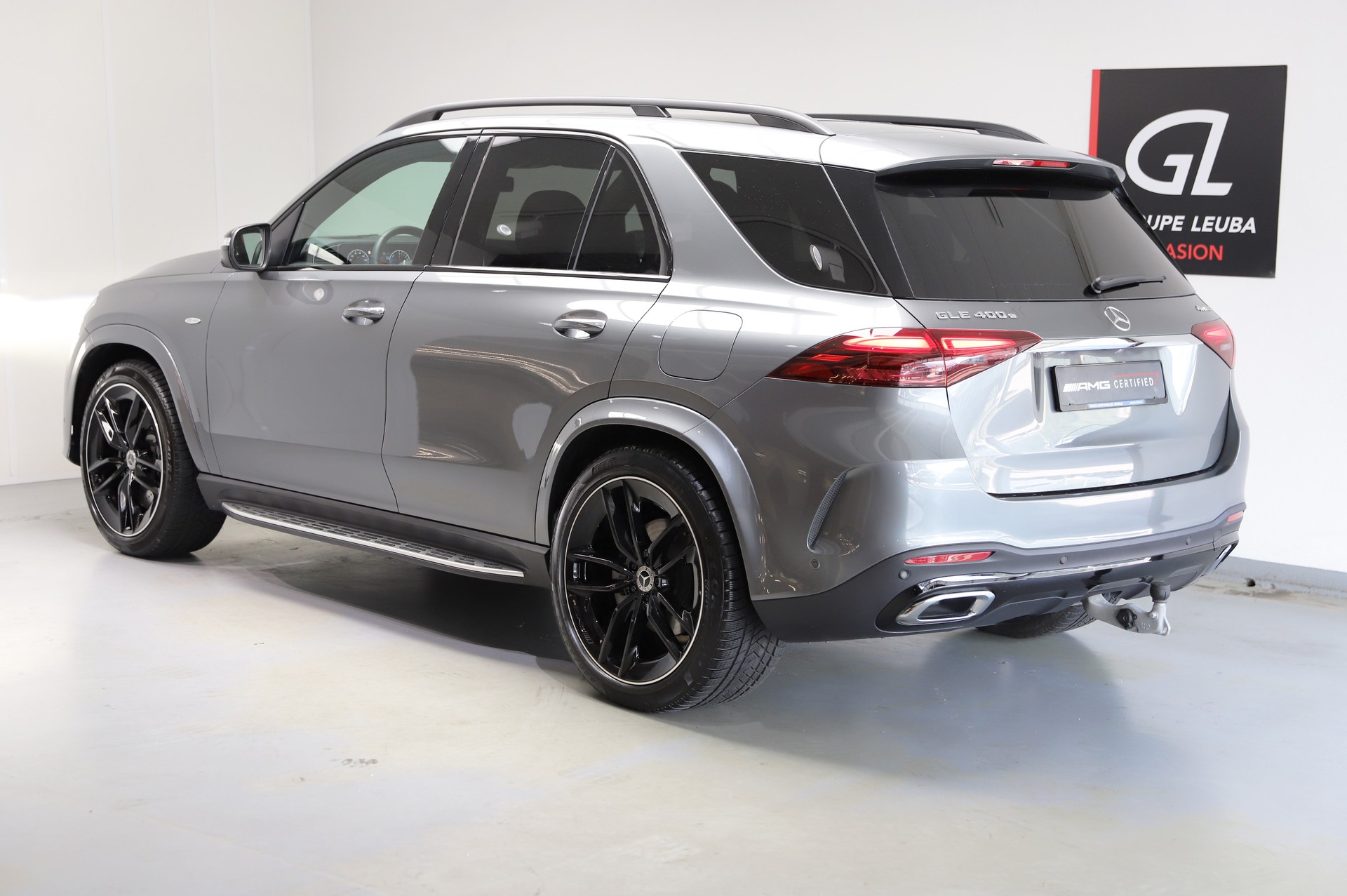 MERCEDES-BENZ GLE 400 e EQ Star 4Matic-showroom-element-2