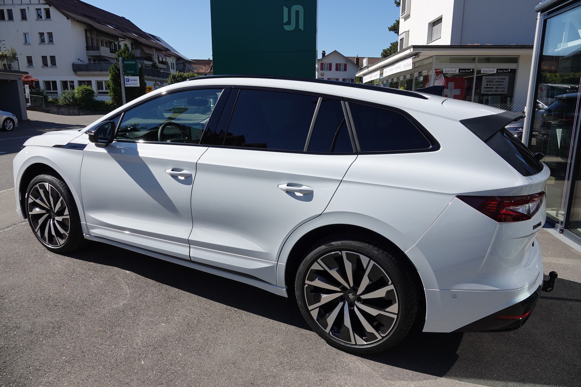 SKODA Enyaq 85x SportLine-image-5