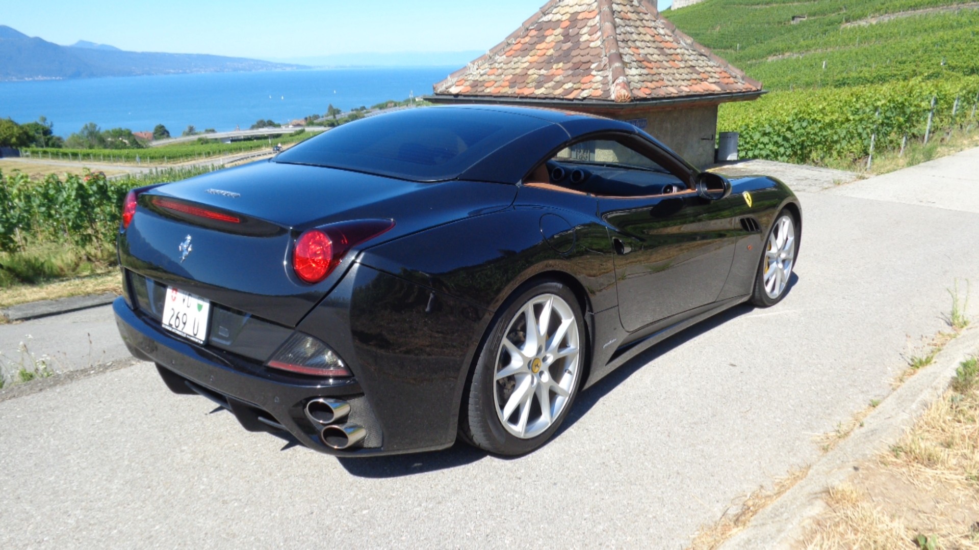 FERRARI California 4.3 V8