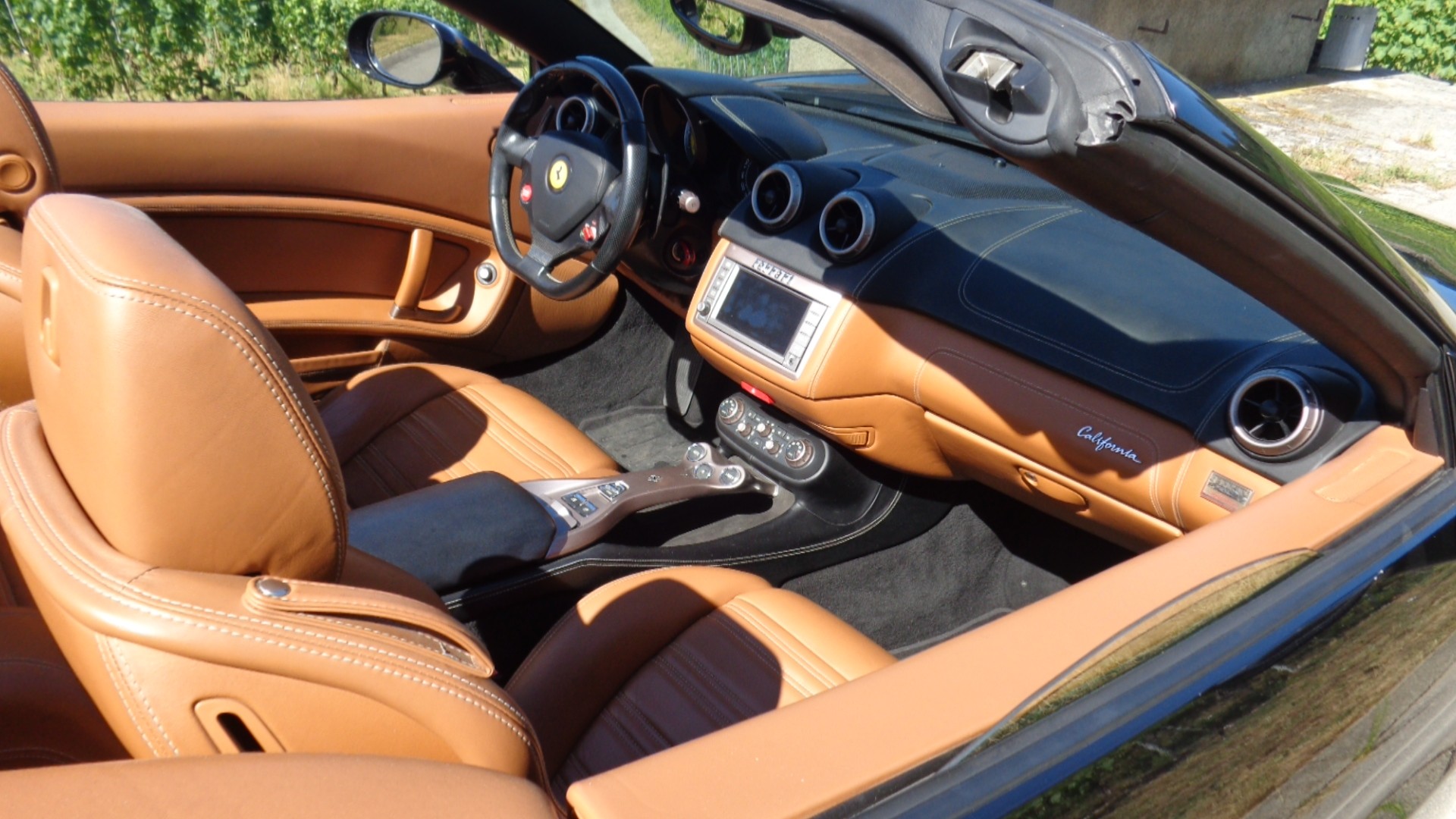 FERRARI California 4.3 V8-image-13