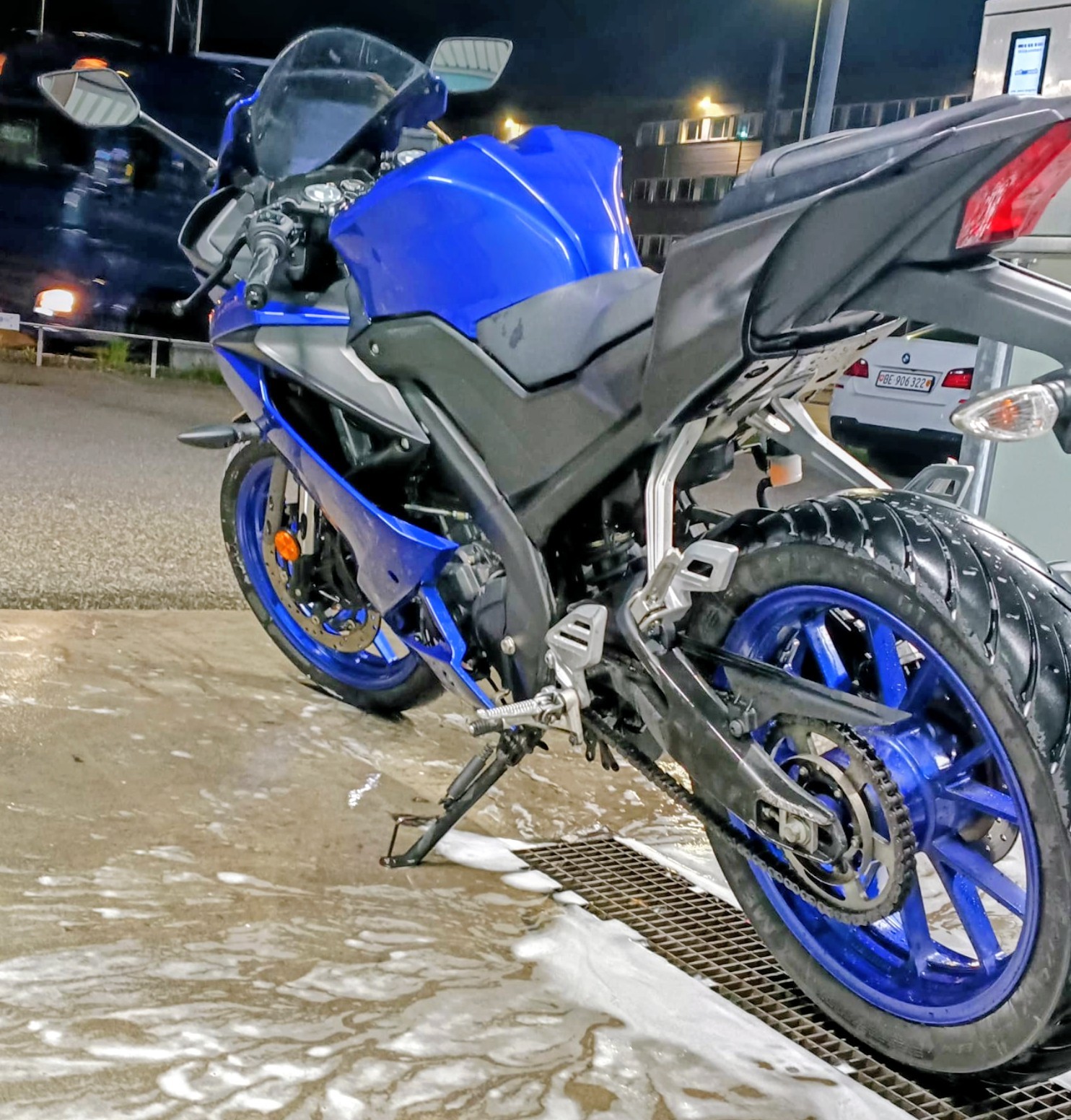 YAMAHA R 125-image-1