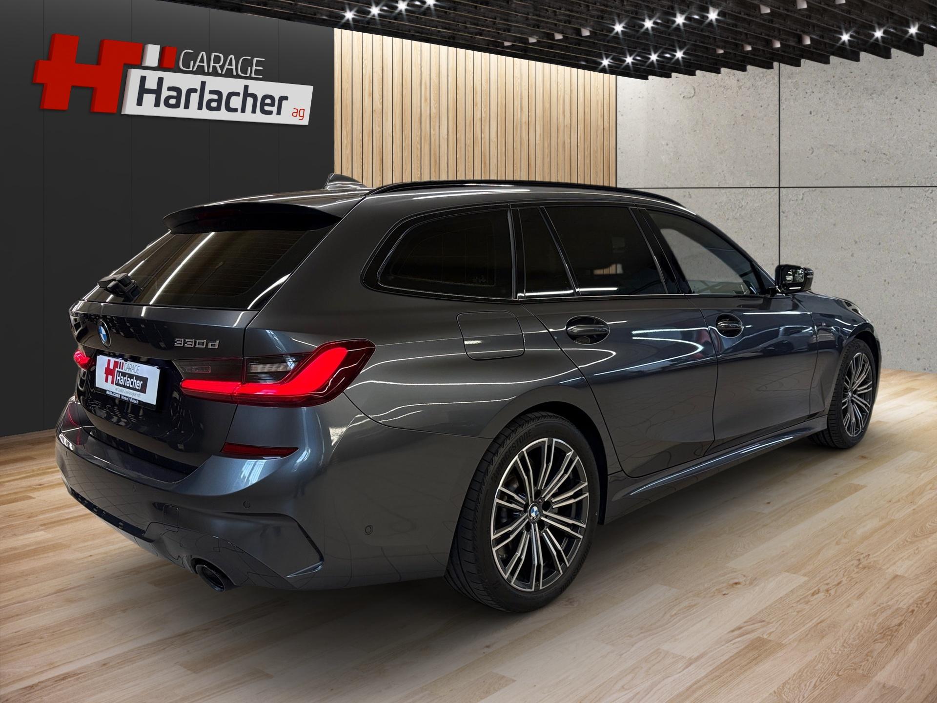 BMW 330d xDrive 48V Touring M Sport Steptronic-image-4