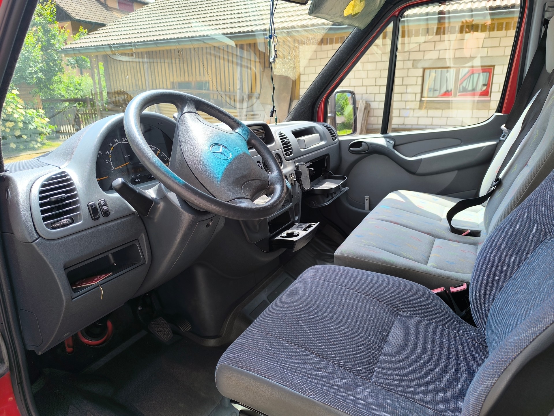 MERCEDES-BENZ 2.7 CDI Shift-image-5