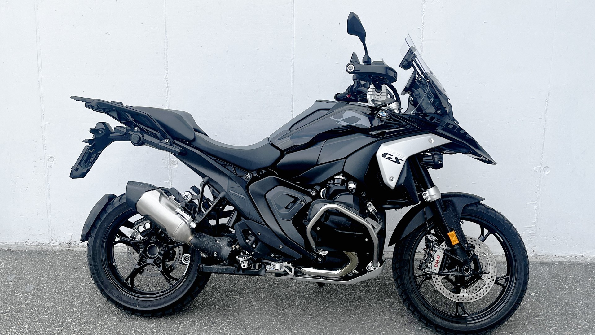 BMW R 1300 GS-image-4