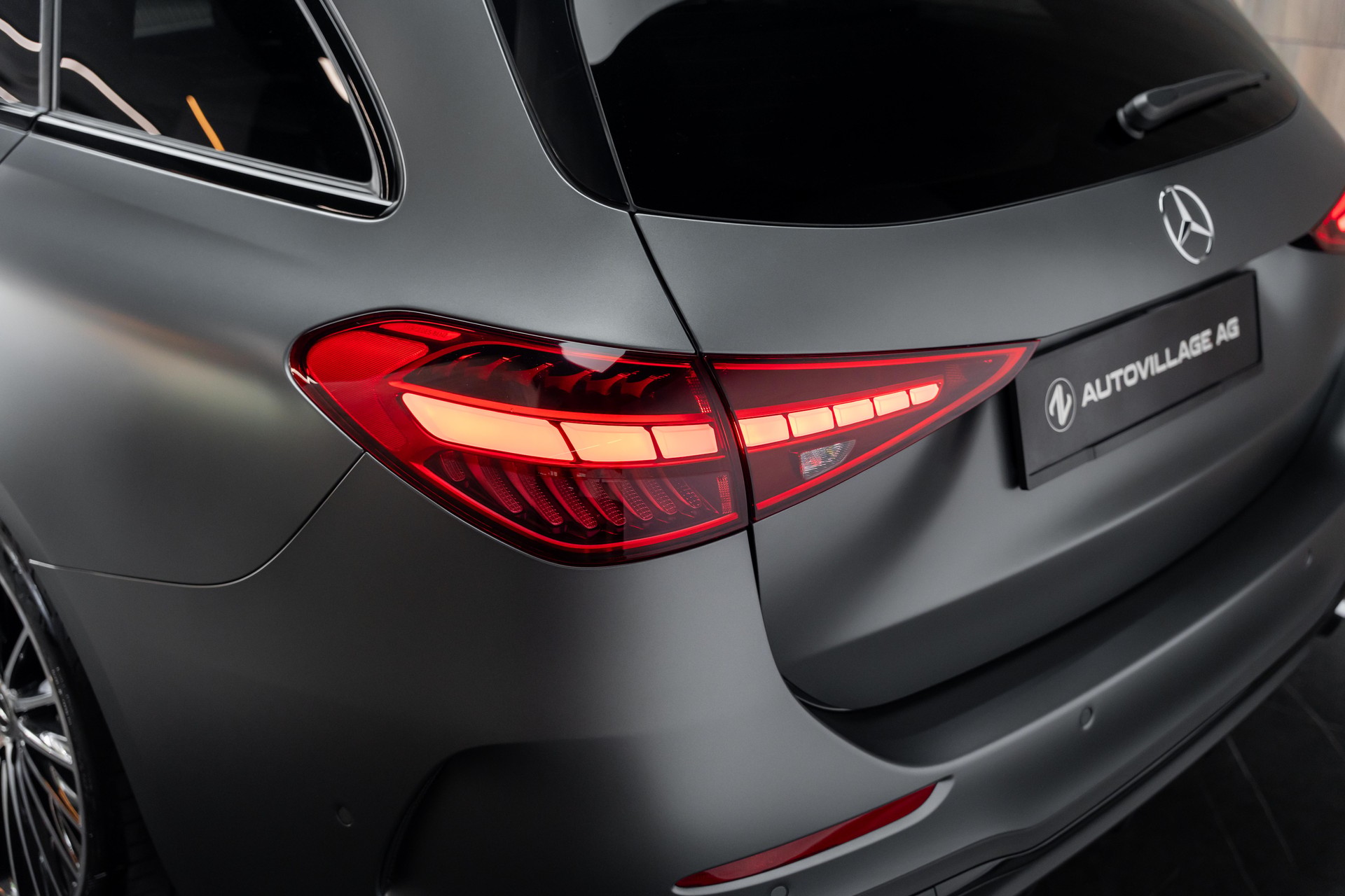 MERCEDES-BENZ C 300 T 4Matic AMG Line | Grau Magno | CH-Fz-image-26