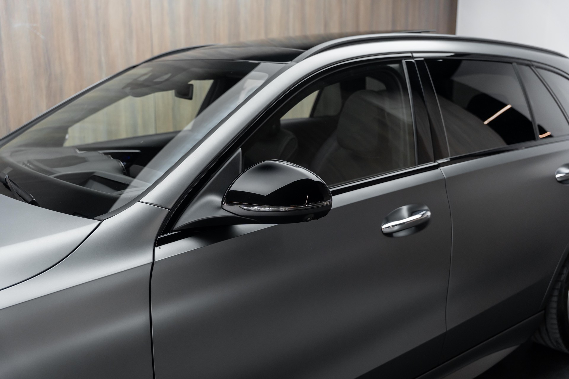 MERCEDES-BENZ C 300 T 4Matic AMG Line | Grau Magno | CH-Fz-image-24