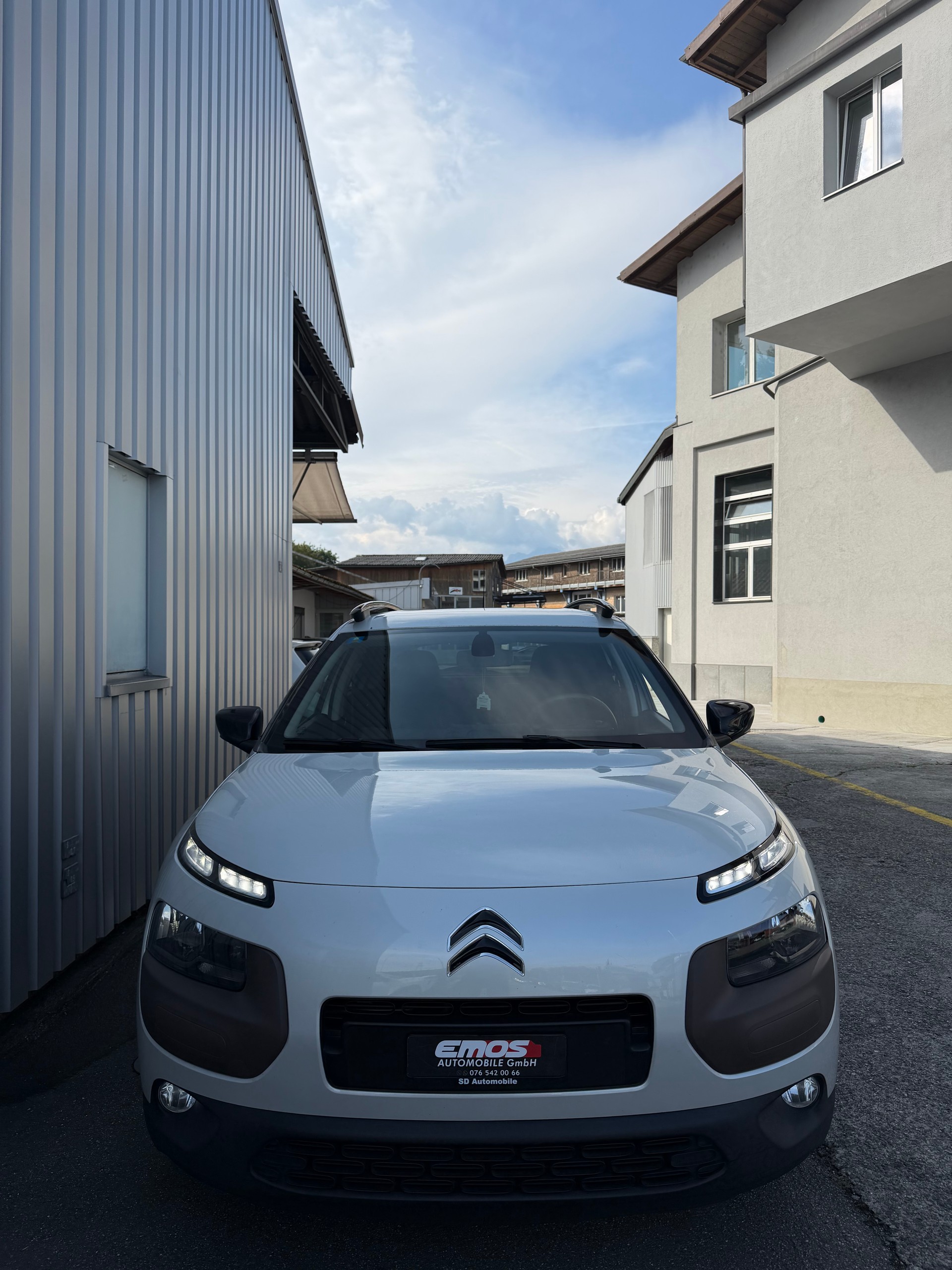 CITROEN C4 Cactus 1.2 e-VTi Shine Edition ETG-image-1