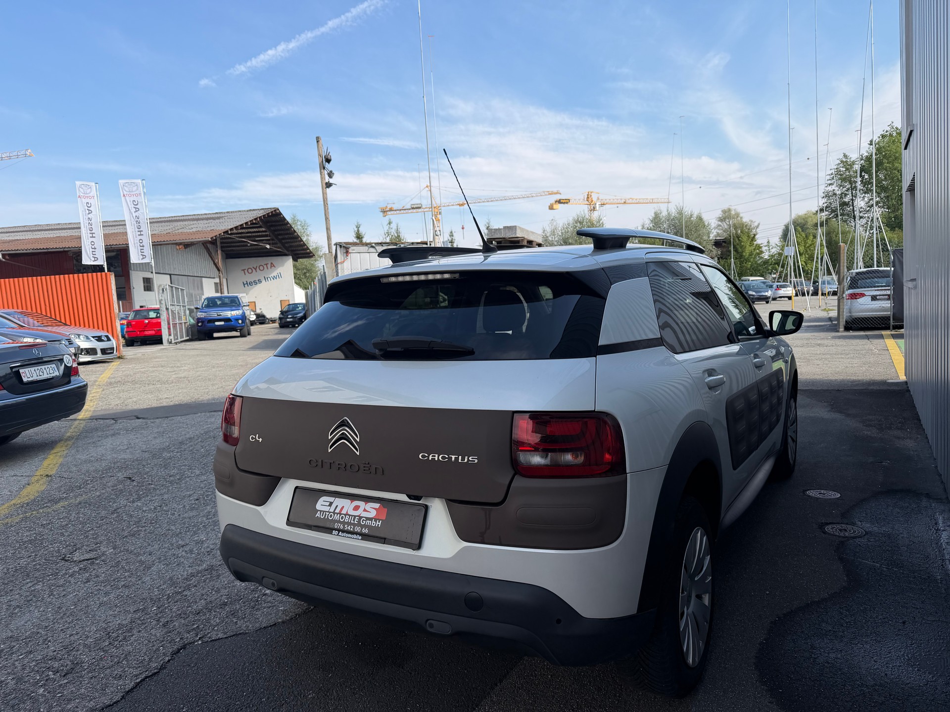 CITROEN C4 Cactus 1.2 e-VTi Shine Edition ETG-image-6