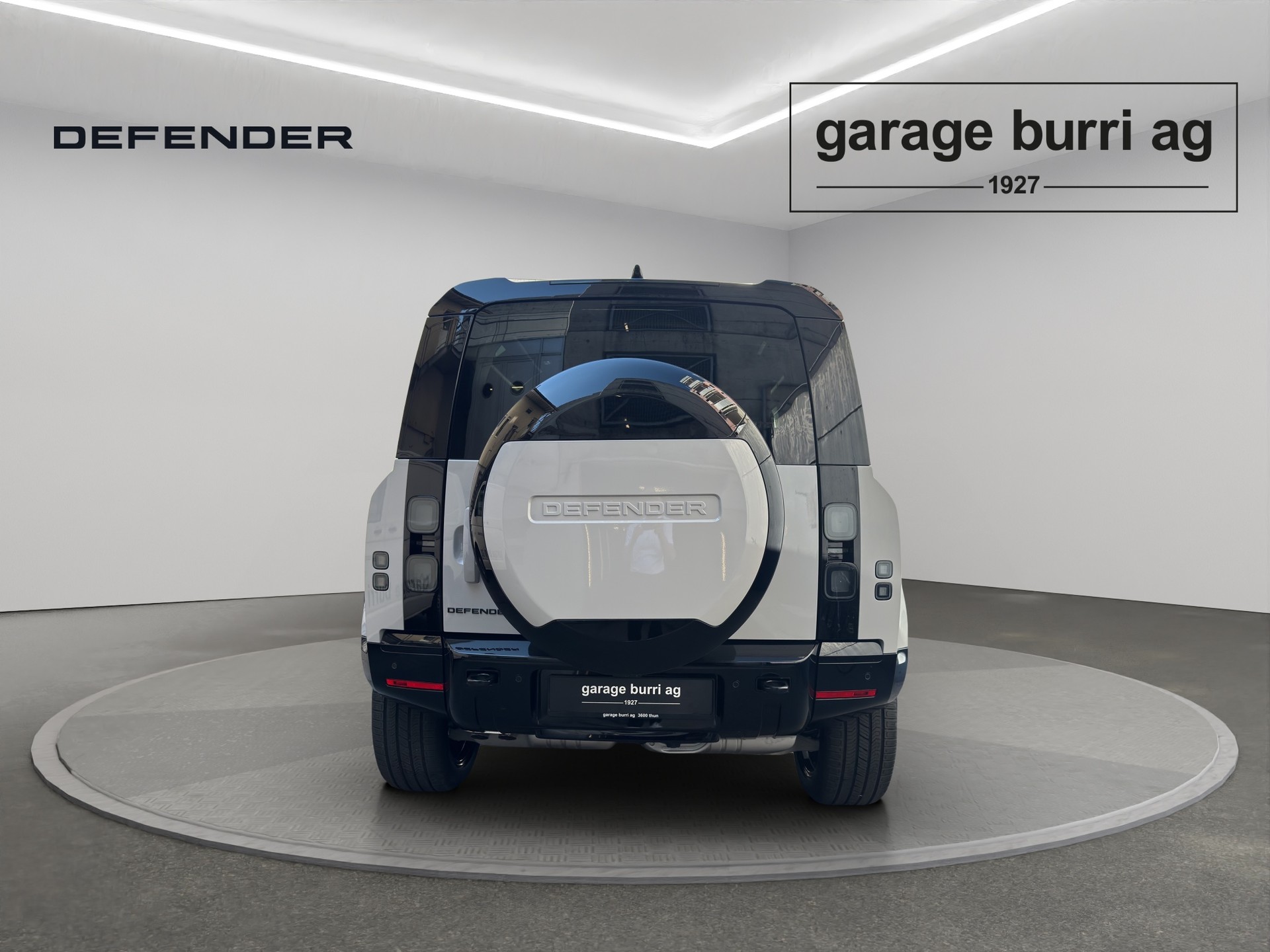 LAND ROVER Defender 90 3.0 D I6 350 X-Dynamic HSE-showroom-element-3