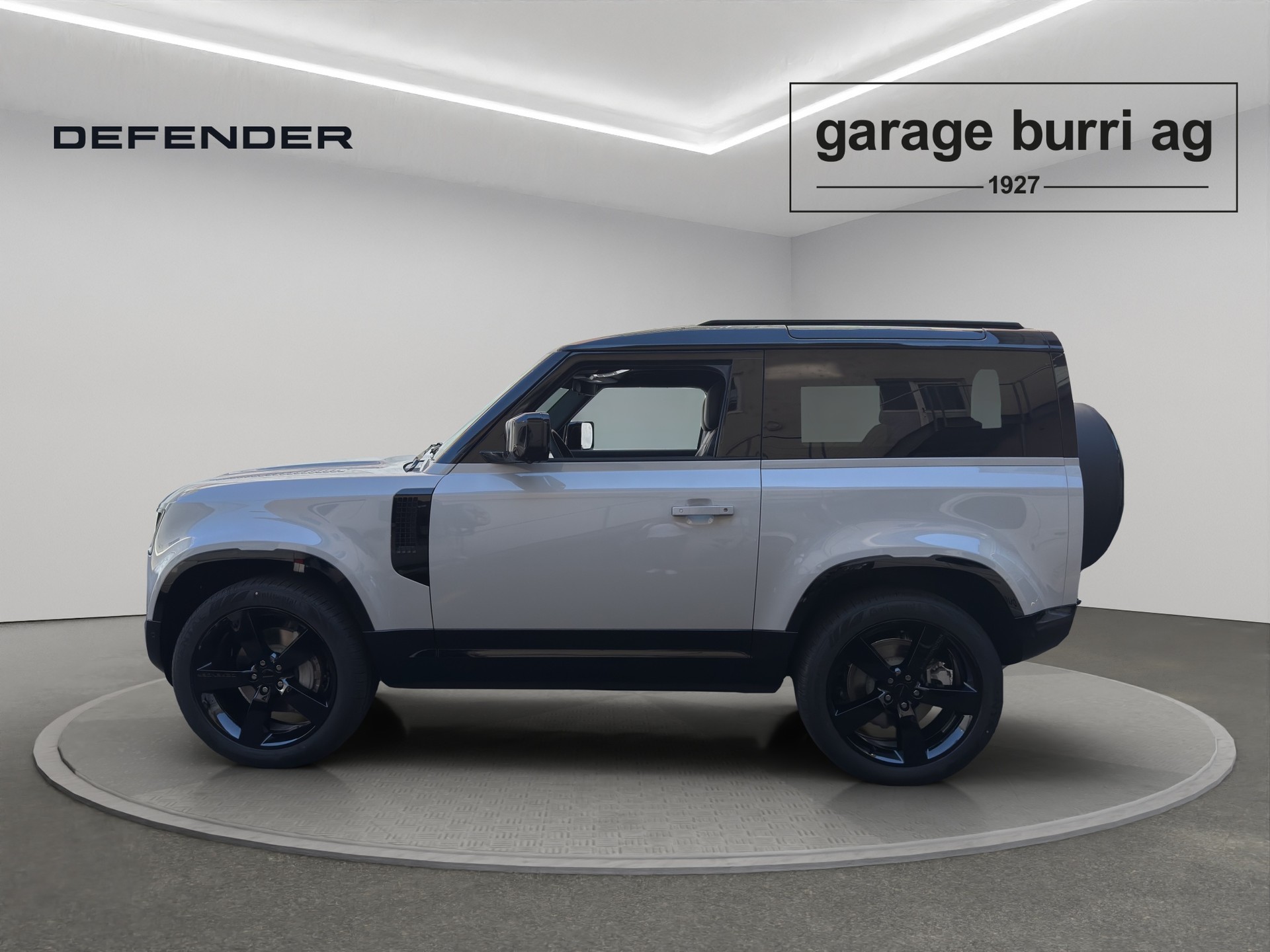 LAND ROVER Defender 90 3.0 D I6 350 X-Dynamic HSE-showroom-element-2