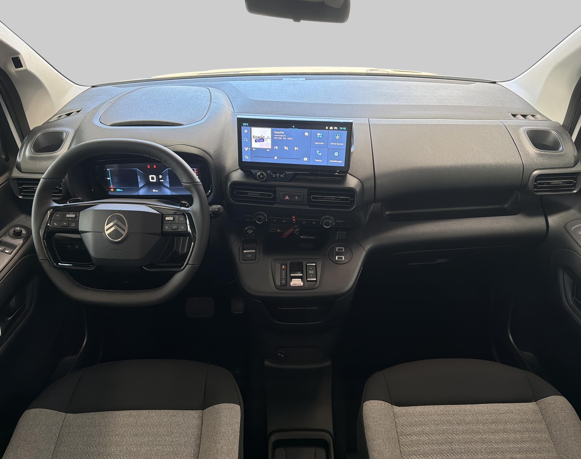 CITROEN Berlingo XL 1.5 BlueHDi 130 To-image-4