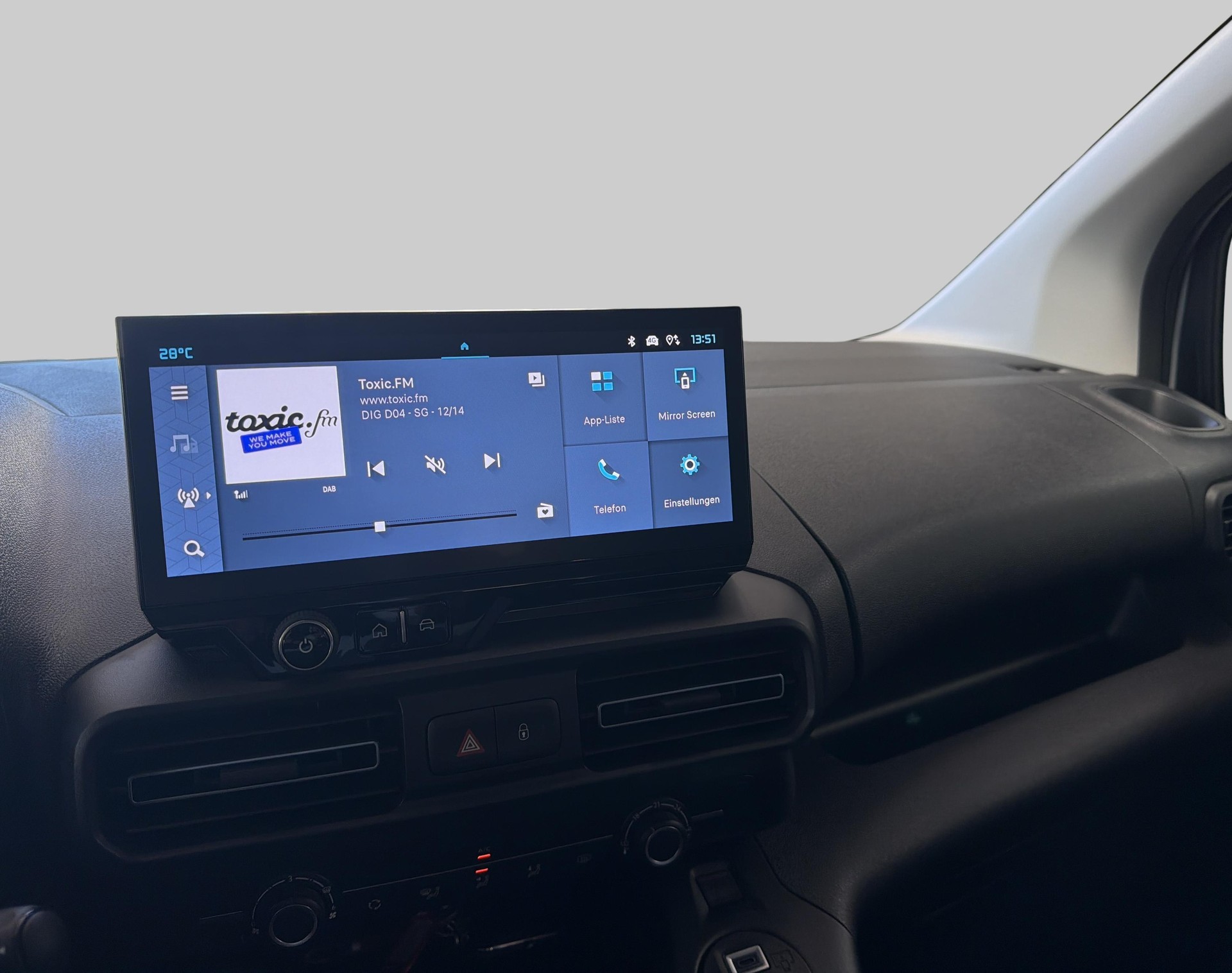 CITROEN Berlingo XL 1.5 BlueHDi 130 To-image-12