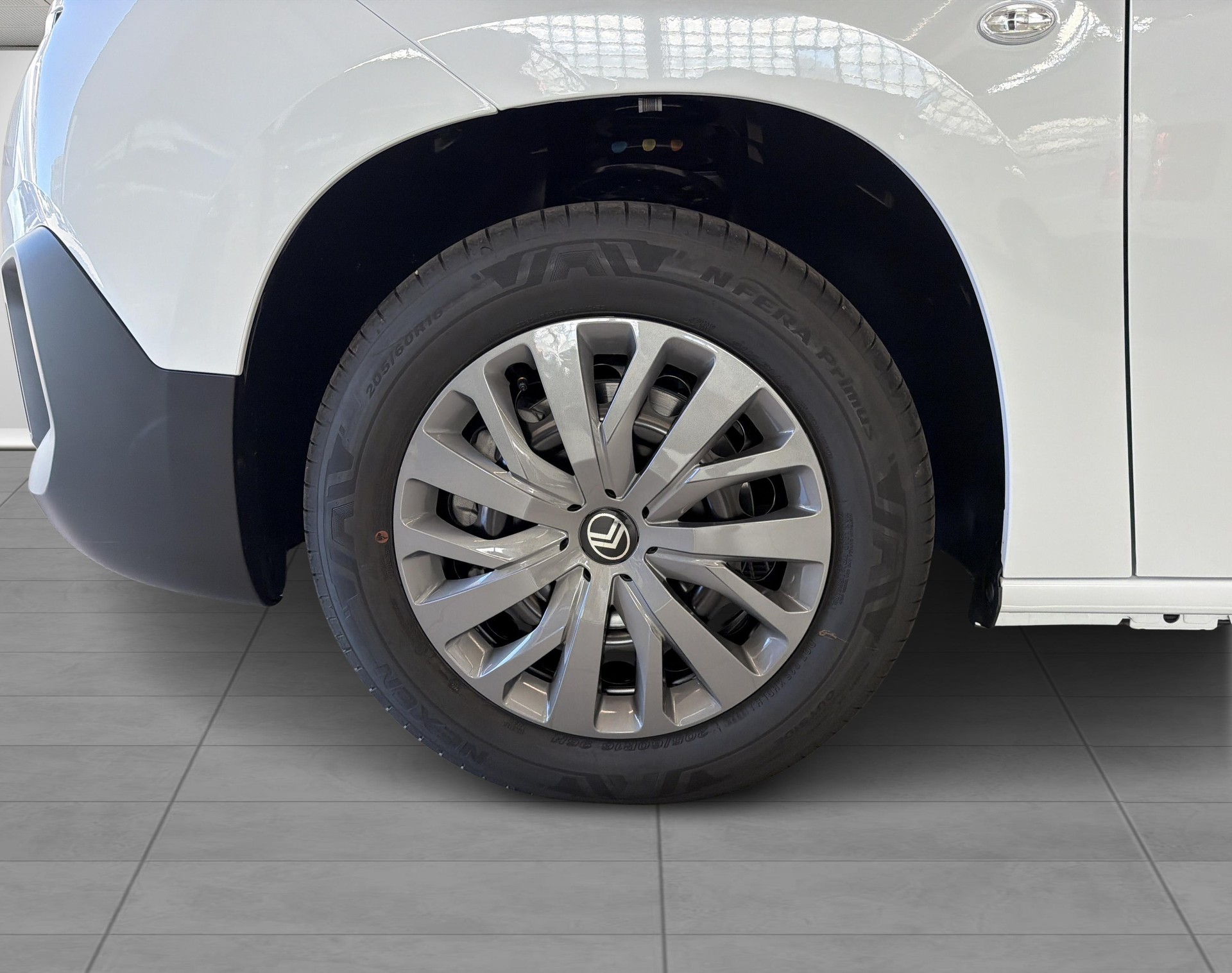 CITROEN Berlingo XL 1.5 BlueHDi 130 To-image-9