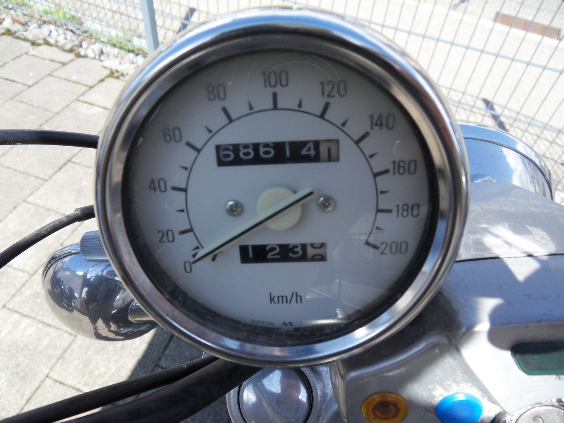 YAMAHA XV 1100 Virago-image-5