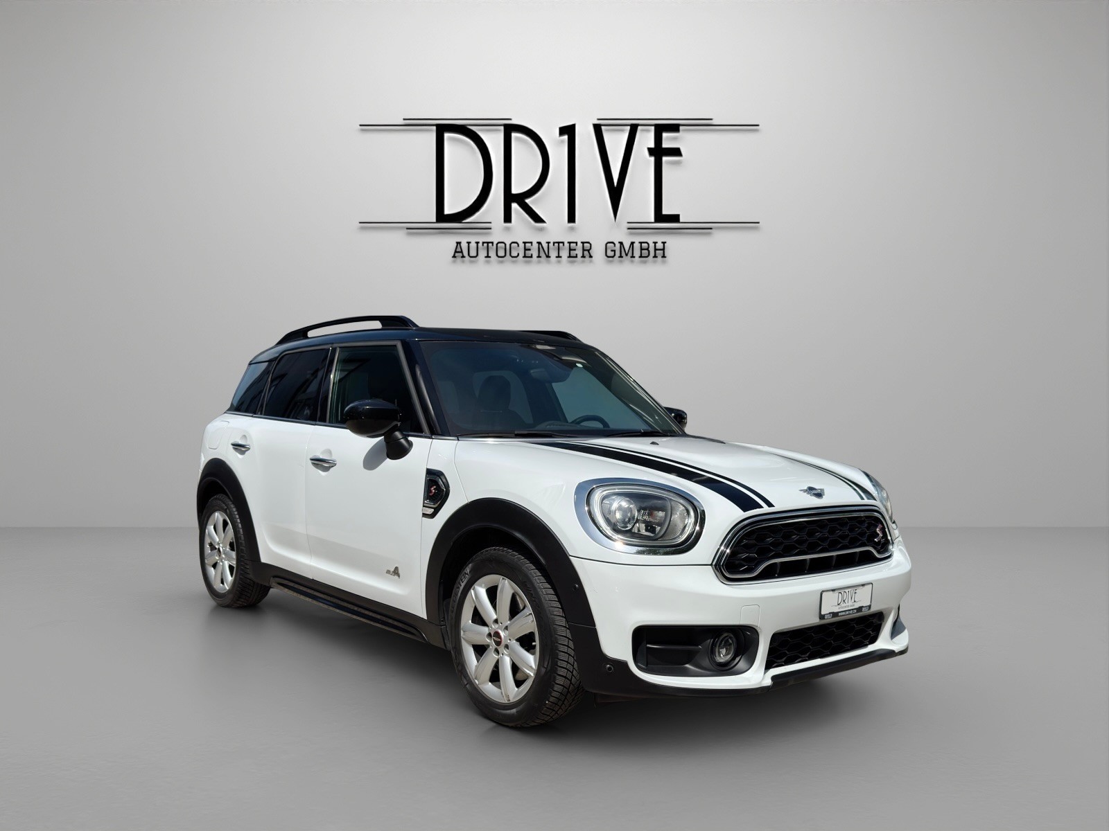 MINI Countryman Cooper S ALL4 Steptronic-showroom-element-2