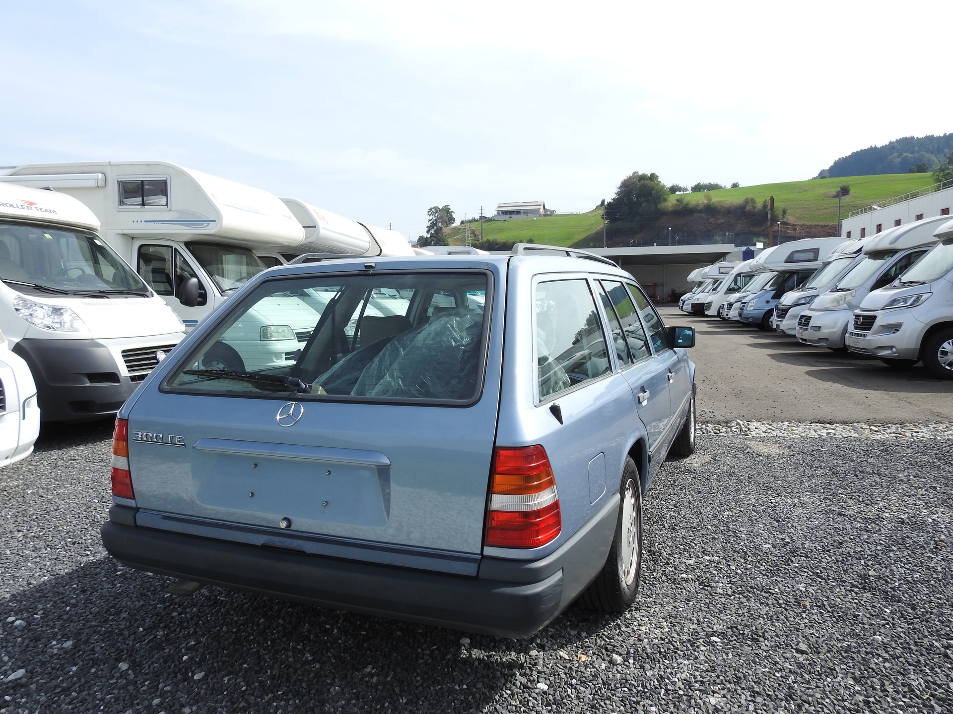 MERCEDES-BENZ 300 TE-image-5