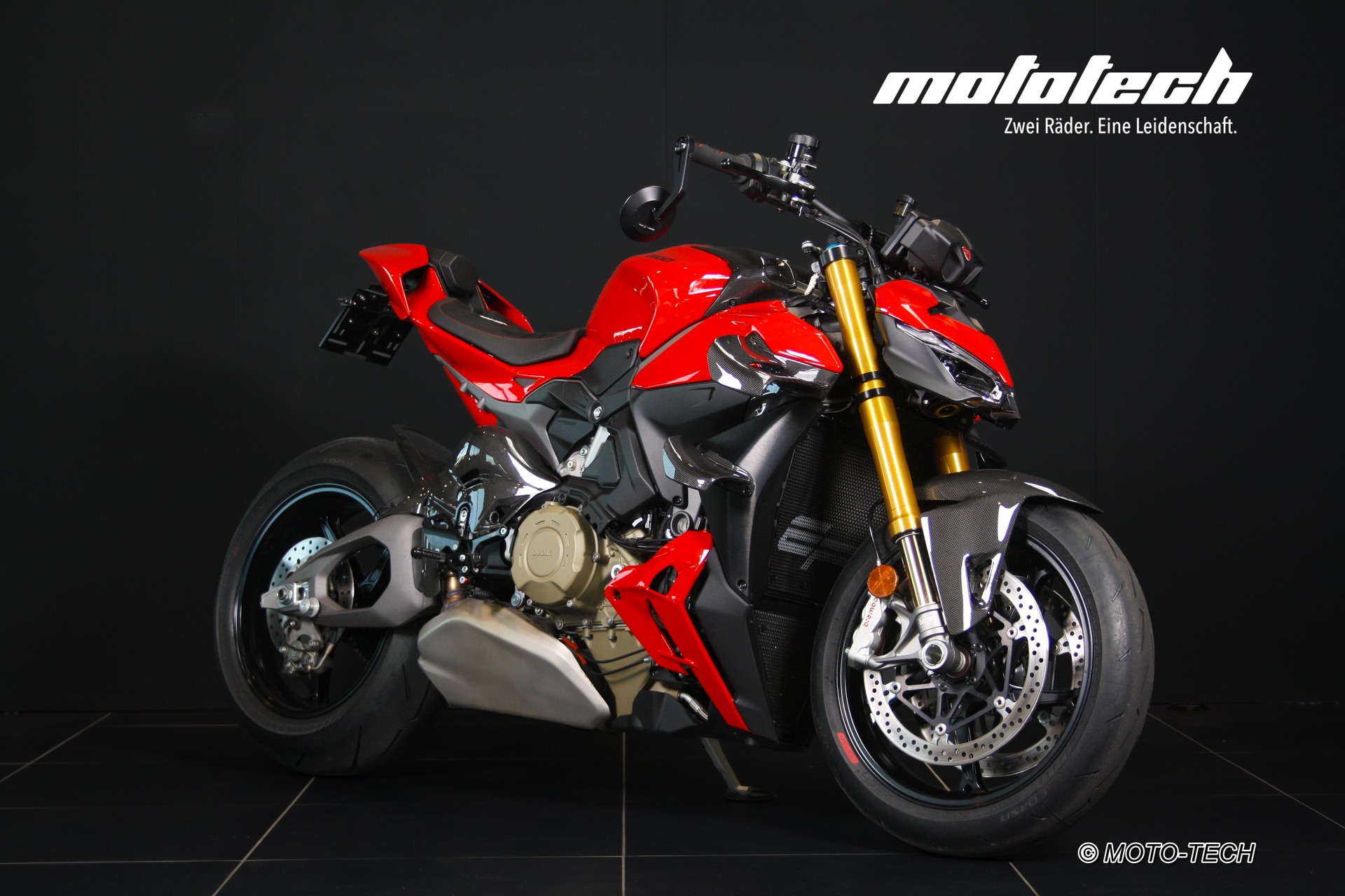 DUCATI Streetfighter V4 S-image-0
