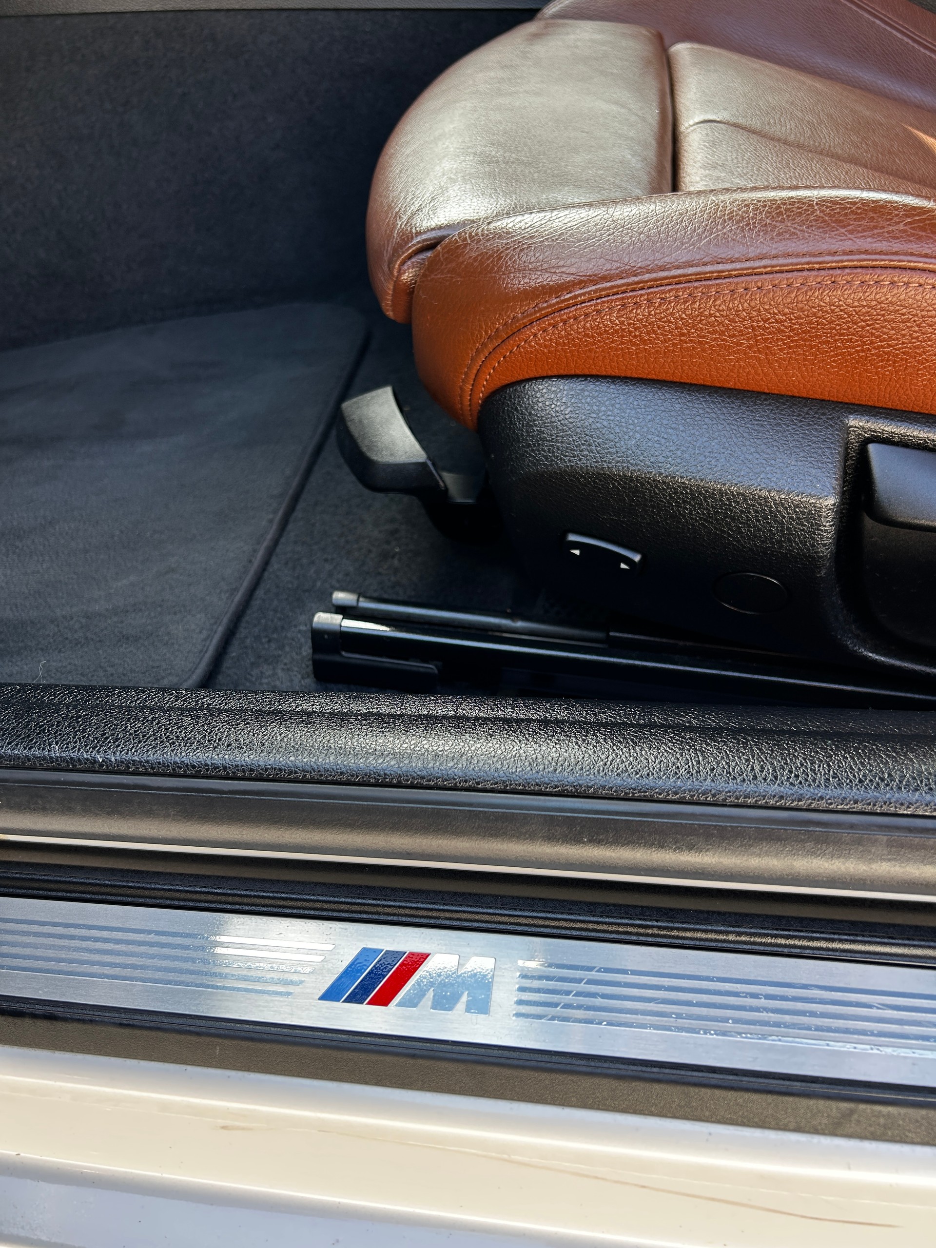 BMW 220i Cabrio, M package, Steptronic-image-5