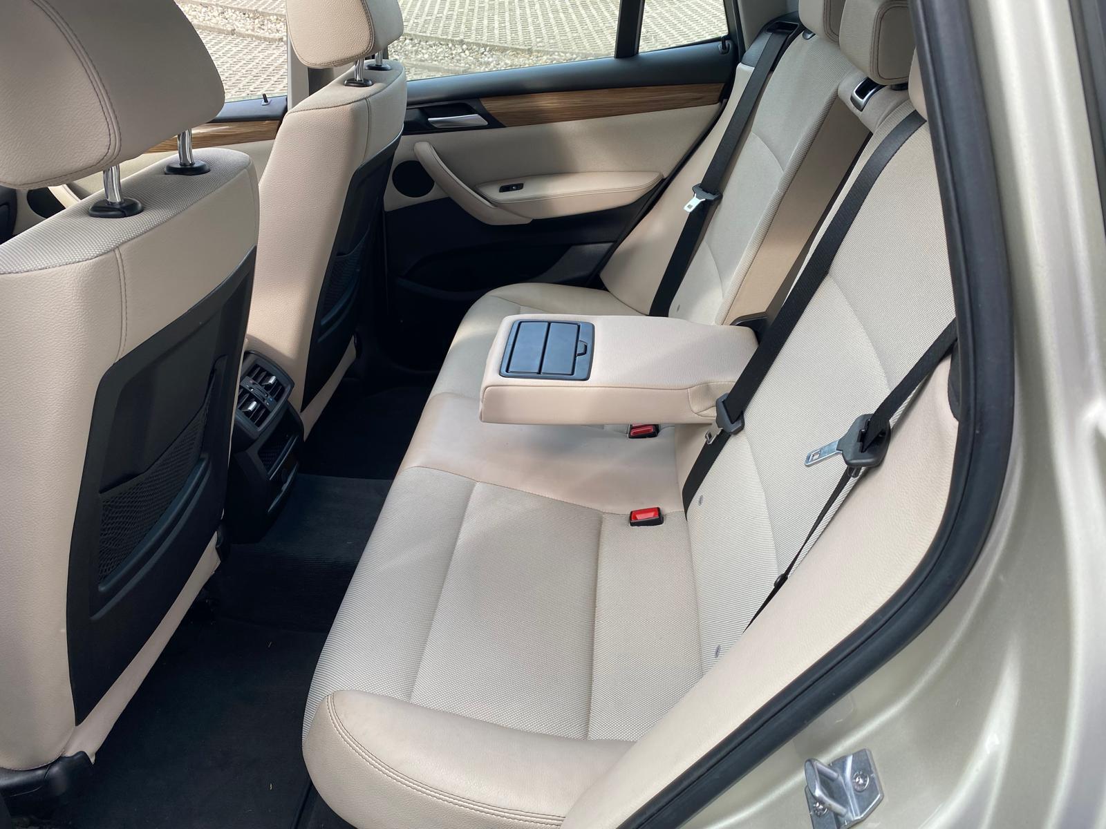 BMW X3 xDrive 20d Steptronic-image-8