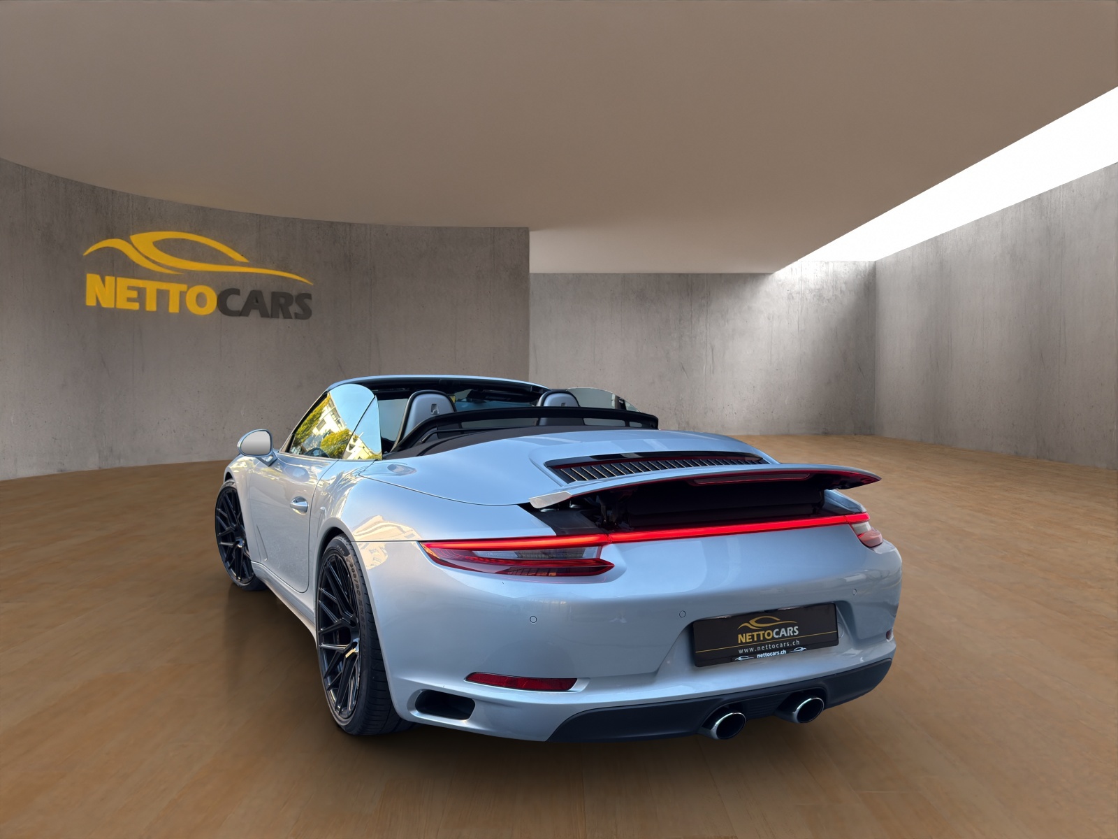 PORSCHE 911 Carrera 4S Cabrio PDK-showroom-element-1